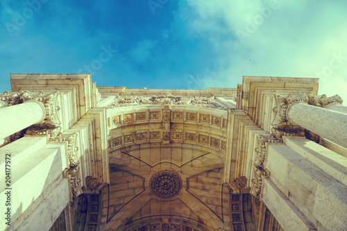 Detail of the Augusta Street Triumphal Arch in the city of Lisbon .