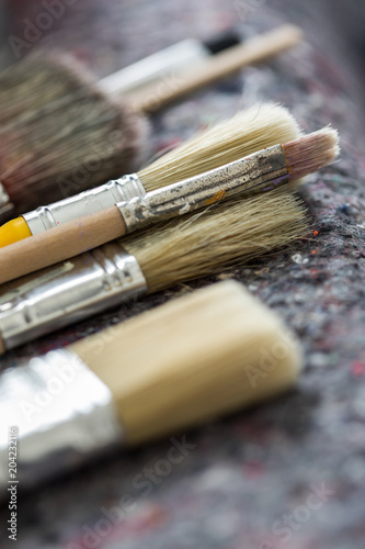 Maler Pinsel im Detail in Werkstatt