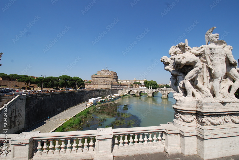 Obraz premium Castel Sant'Angelo; landmark; sky; monument; historic site