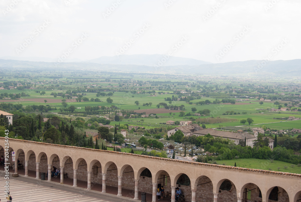 Fototapeta premium Panorama of Assisi from San Francesco church