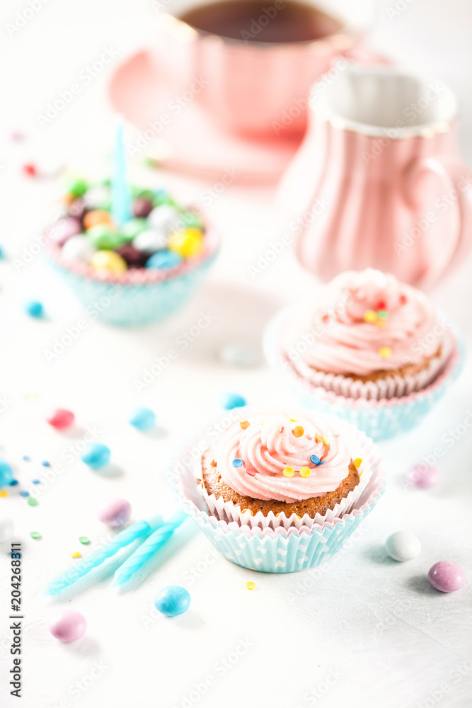 Strawberry cupcakes with color candies Strawberry cupcakes with color candies