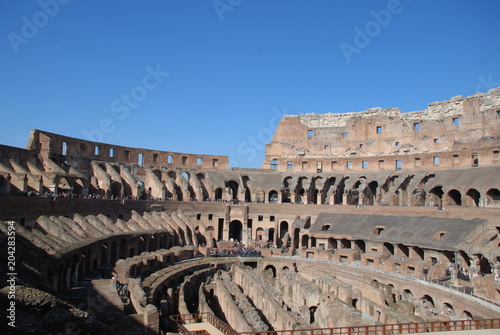  Colosseum; historic site; amphitheatre; landmark; ancient history