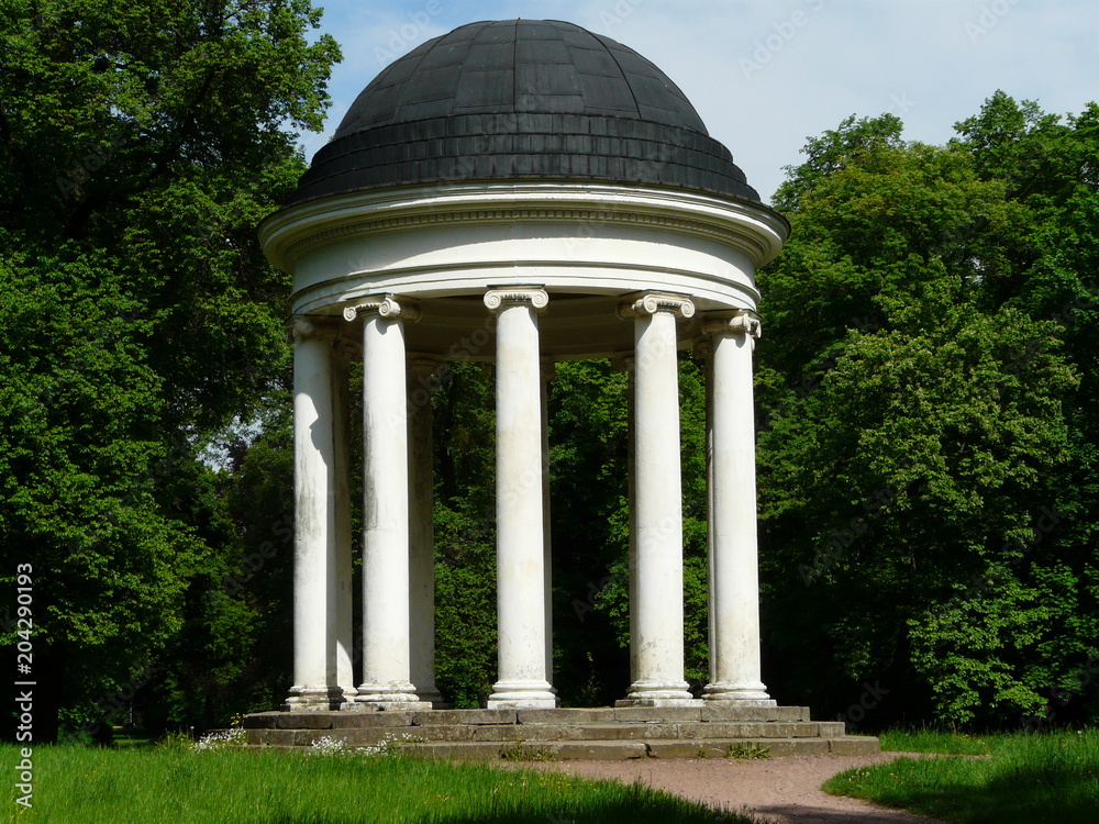 Ionischer Tempel in Dessau