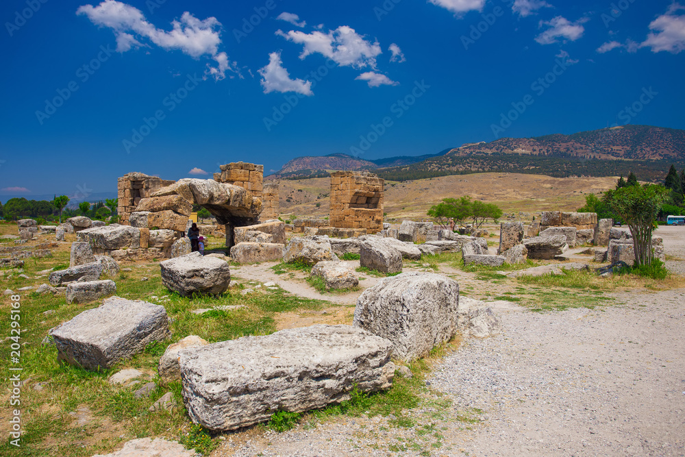 Ancient ruins in pamukkale, Turkey
