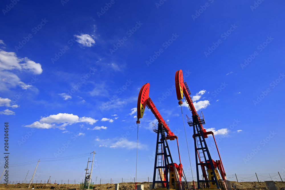 The oil pump, industrial equipment The oil pump, industrial equipment