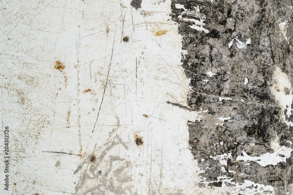 Fototapeta premium Old dirty metal coated with white paint