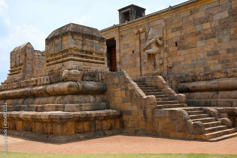 Flights of steps to the entrance to mahamandapa, Brihadisvara Temple, Gangaikondacholapuram, Tamil Nadu, India Flights of steps to the entrance to mahamandapa, Brihadisvara Temple, Gangaikondacholapuram, Tamil Nadu, India