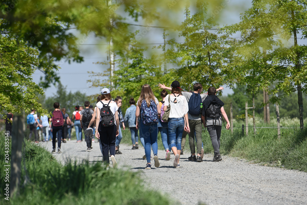 jeunes ecole excursion education etudiants groupe nature été jeunes ecole excursion education etudiants groupe nature été