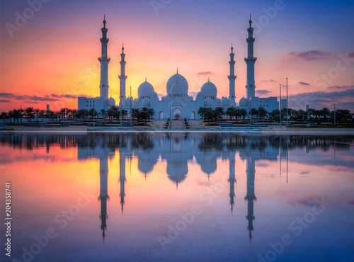 Sheikh Zayed bin Sultan Al Nahyan Grand Mosque photo