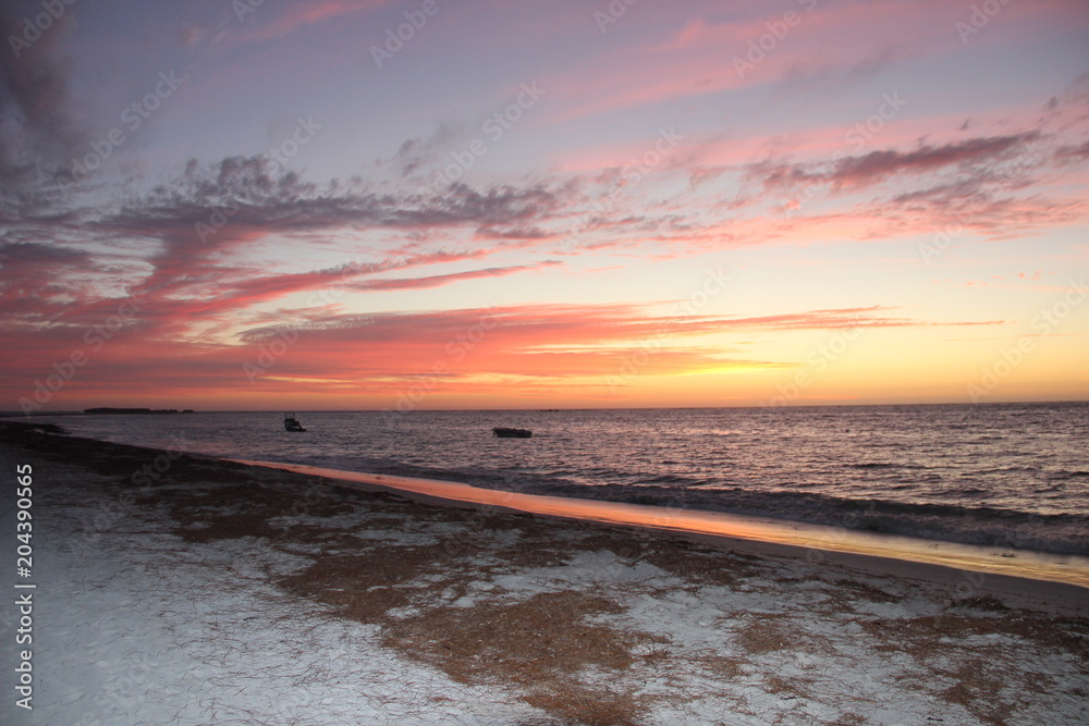 COLOURFUL SUNSET AT MULALOO SOUTHERN AUSTRALIA COLOURFUL SUNSET AT MULALOO SOUTHERN AUSTRALIA