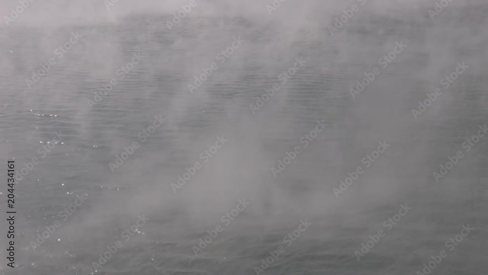 登別温泉　大湯沼