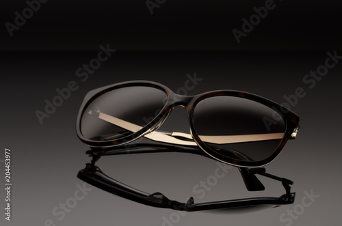 sunglasses isolated with gradient