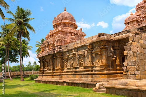Tenkailasa shrine, Gangaikondacholapuram, Tamil Nadu photo