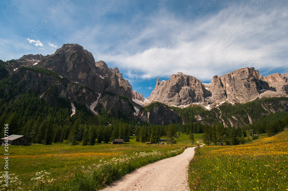 Fototapeta premium Wanderung Colfosco