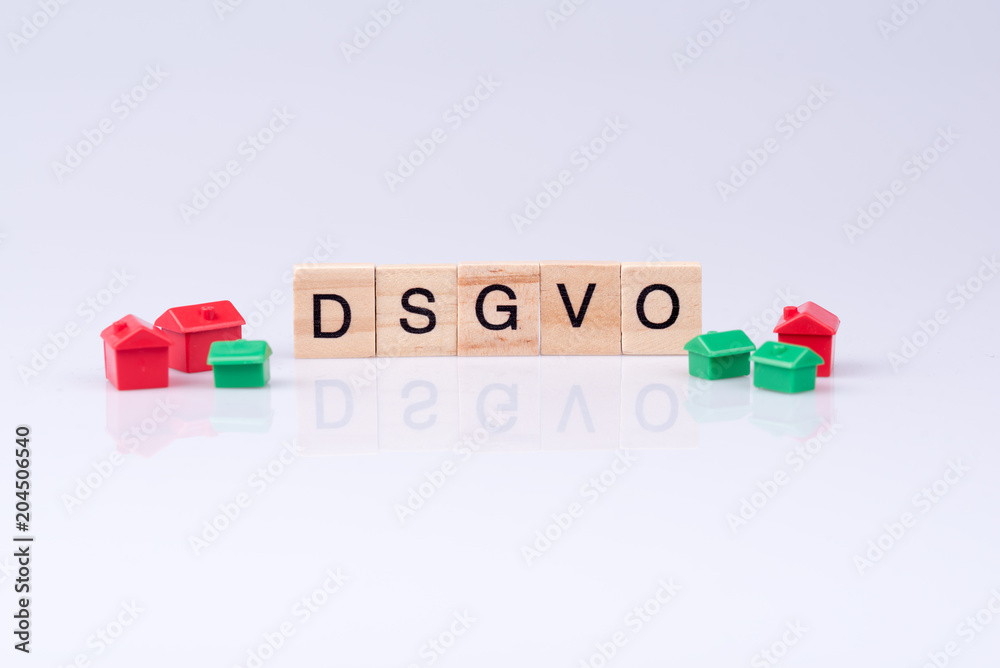 Naklejka premium DSGVO mit einigen Häusern