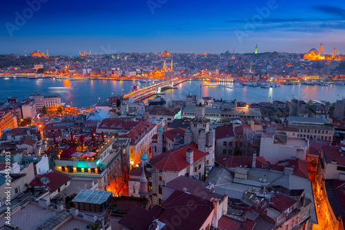 Photography Long exposure panoramic cityscape of Istanbul at a warm calm evening from Galata to Golden Horn gulf