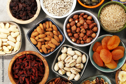 Composition with dried fruits and assorted healthy nuts