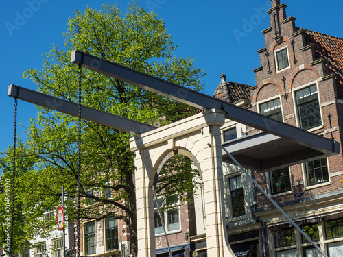 Grachtenfahrt in Alkmaar in den niederlanden photo