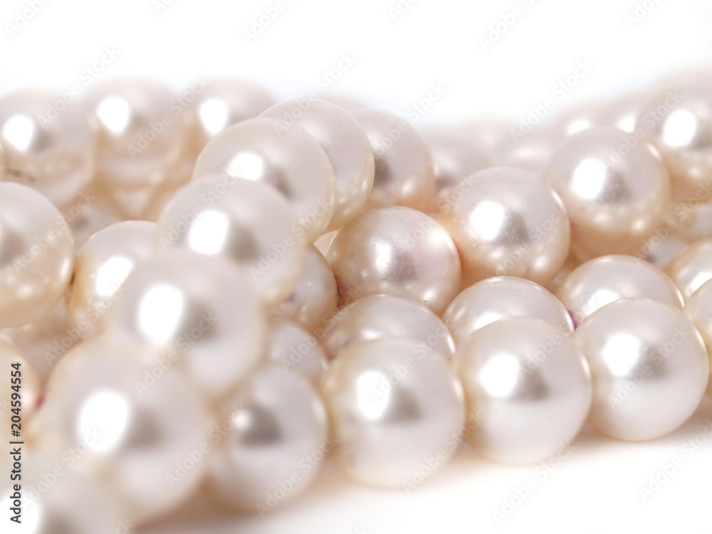 Attracting shine of pearls Attracting shine of pearls