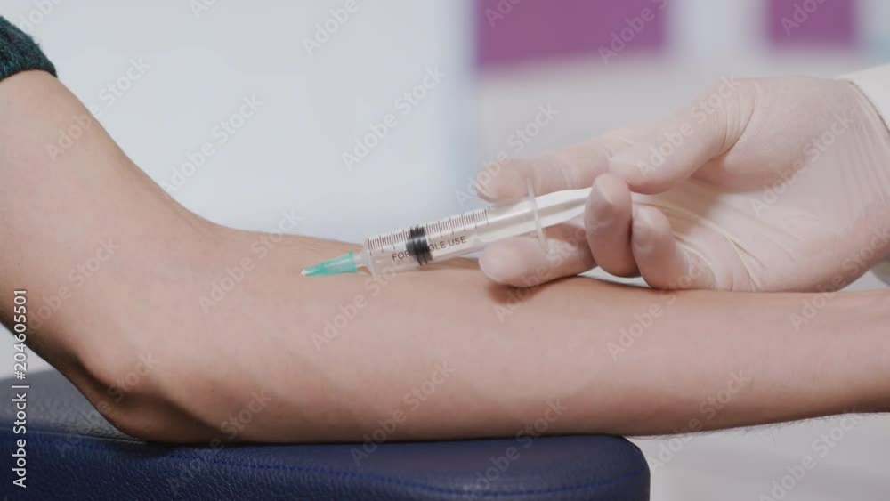 Giving an injection Giving an injection