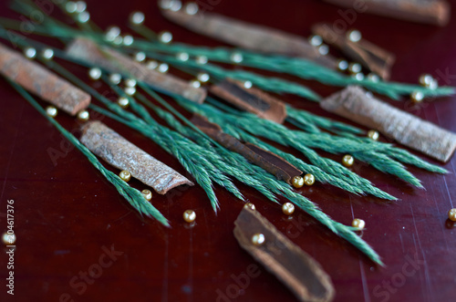 Fescue ornamental Barn, cinnamon and beads photo