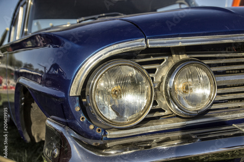 Headlight lamp vintage classic car © rrudenkois