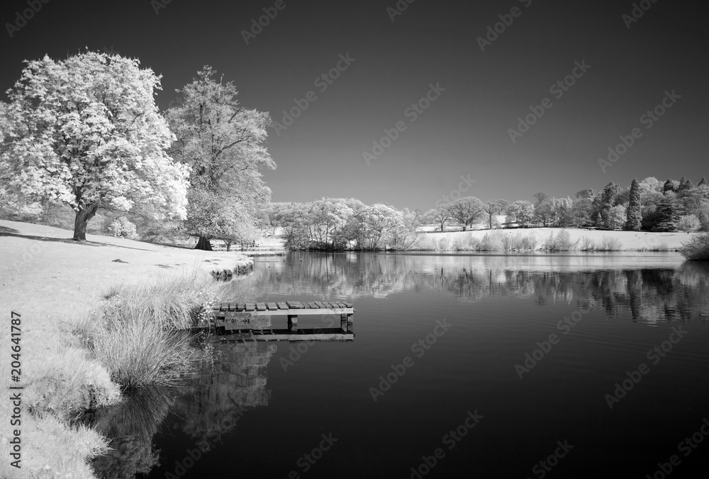Fototapeta premium Ripley Castle in Infrared II (B&W)