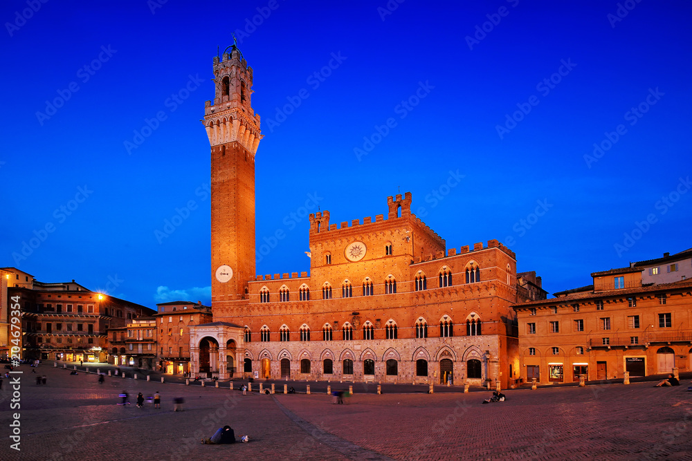 Siena, a city in central Italy’s Piazza del Campo Siena, Italy 