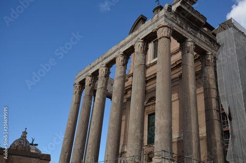  Ancient Rome; Temple of Antoninus and Faustina; ancient roman architecture; landmark; classical architecture; roman temple