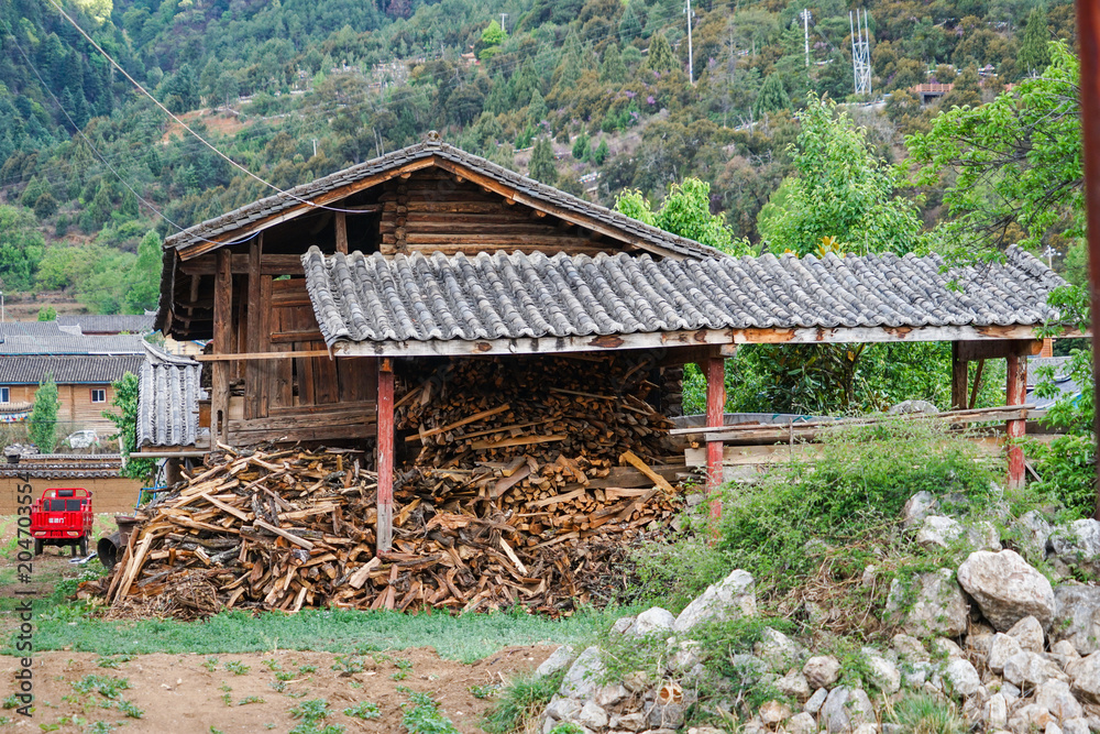 house house