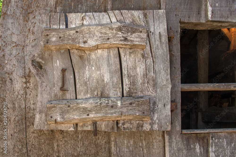 Très vieux volet ancien en bois Stock Photo | Adobe Stock