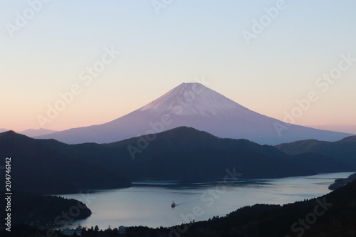 Fototapeta Naklejka Na Ścianę i Meble -  夕焼け富士山