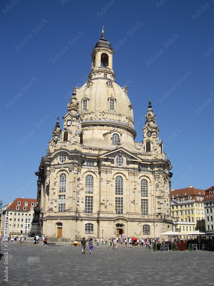 Dresden Frauenkirche Sommer