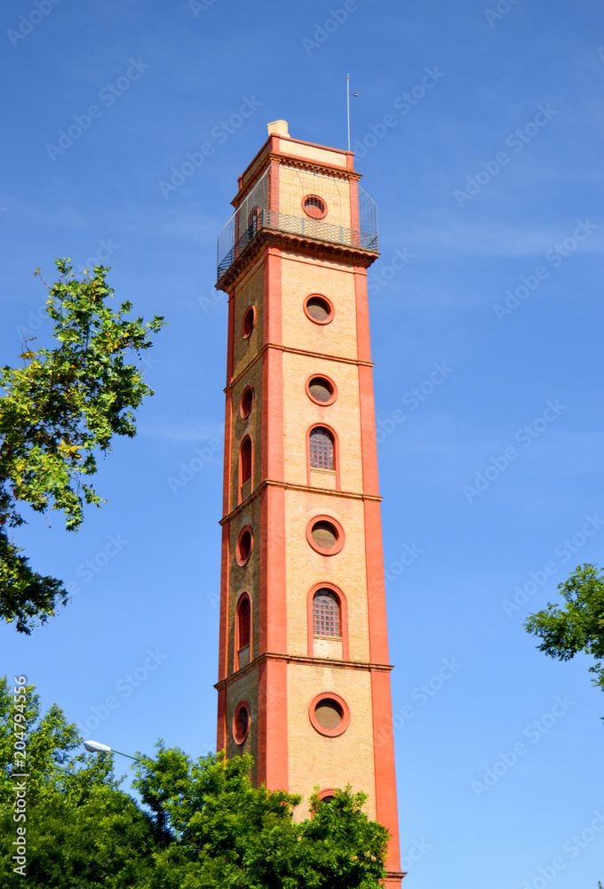 Torre de los Perdigones, cámara oscura en Sevilla, España foto de Stock |  Adobe Stock