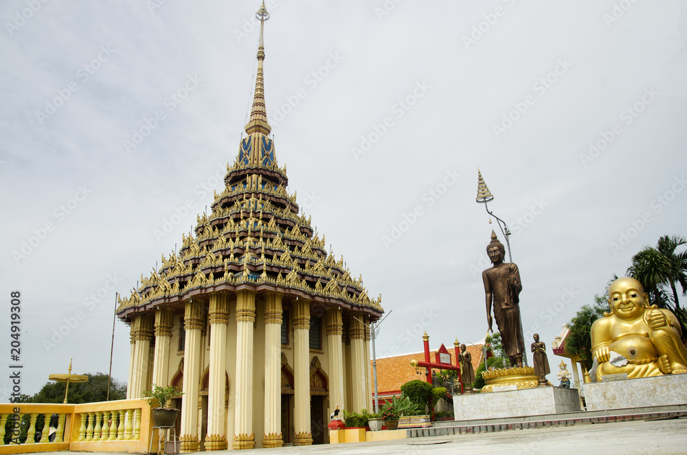 Wat Sakae Krang at Uthai Thani, Thailand