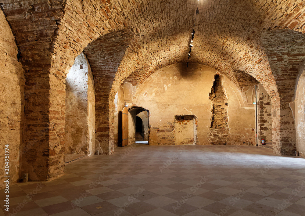 Obraz premium Interior of the ruin of the Borgholm castle, built around year 1100 used for defence of the Baltic sea