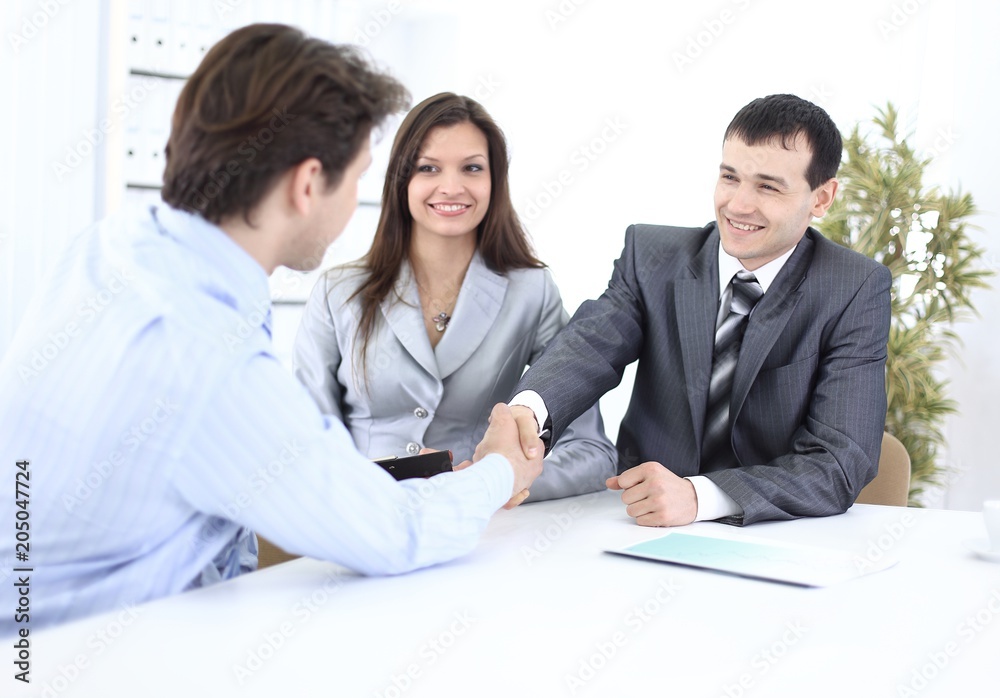 handshake business partners in the workplace handshake business partners in the workplace
