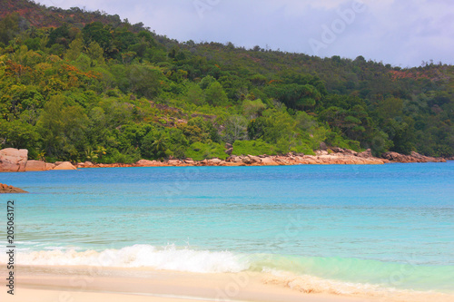 Fototapeta Naklejka Na Ścianę i Meble -  plages paradisiaques des Seychelles