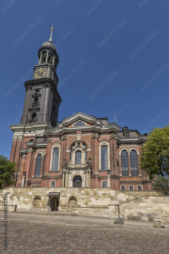 Sankt-Michaelis-Kirche, genannt Michel, Hauptkirche in Hamburg