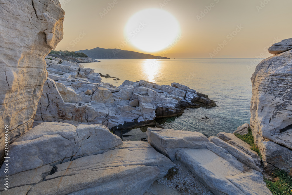 Fototapeta premium sunrise in Aliki. Thassos island, Greece