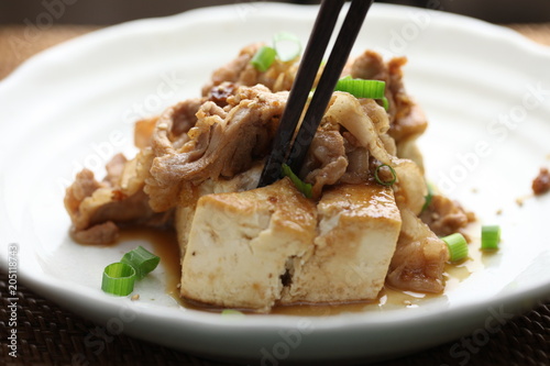 豆腐の焼肉ステーキ