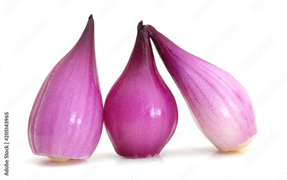Fototapeta premium Red Onion isolated on white
