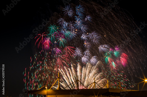 Obraz na płótnie Fireworks festival celebration at Hakodate bay, Japan on every begining of winter season w salonie
