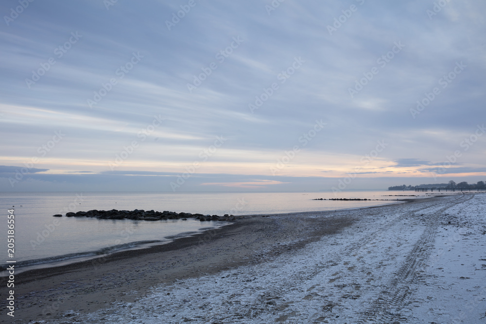 Europa, Deutschland, Schleswig-Holstein, Lübecker Bucht, Timmendorfer Strand, Niendorf/Ostsee, Küste, Schnee Europa, Deutschland, Schleswig-Holstein, Lübecker Bucht, Timmendorfer Strand, Niendorf/Ostsee, Küste, Schnee