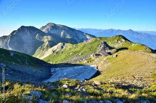 The top lodgings and Tateyama mountain range to watch from Shiroumadake photo