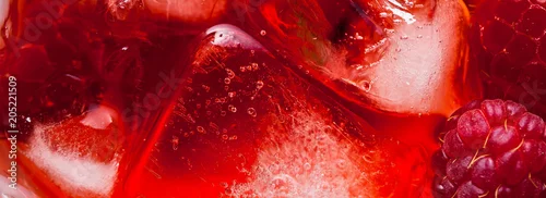Panel kuchenny z motywem closeup photo of raspberries drink with ice . red macro food background