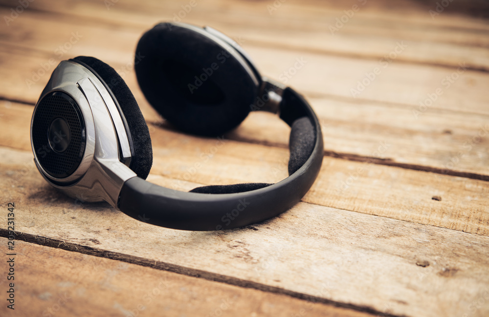 Headphones lying down sales