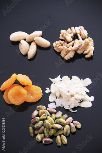 Damascus, pistachio, almond, walnut, Chestnut, São Paulo, Brazil