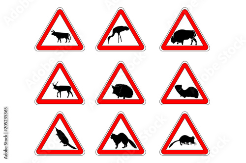 Road signs carefully vyriruyuschie animals, signs for parks, reserves and other protected areas