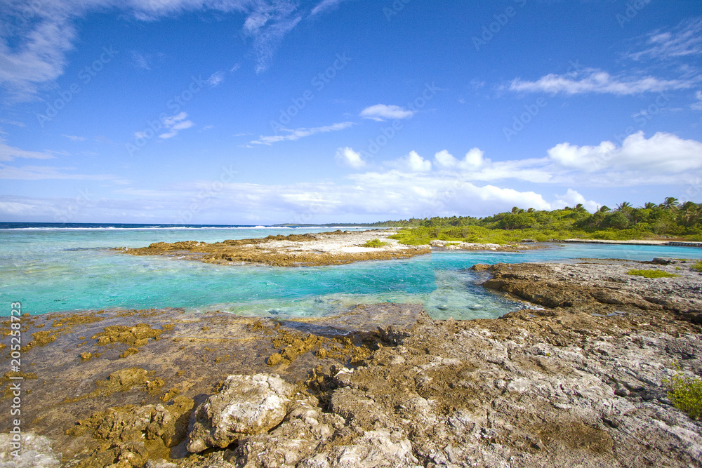 Polynesia lagoon and ocean, holiday destination
